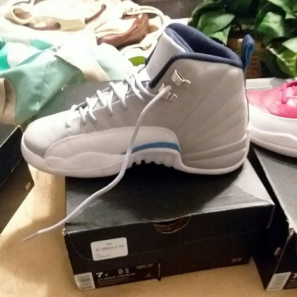 Sold - Picture 3 of 4